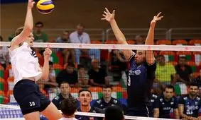 کردیت یونیون وان، میزبان والیبالیست‌‌ها در شیکاگو