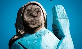 ساخت مجسمه‌ای عجیب از همسر ترامپ