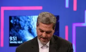 کواکبیان: رویمان نمی‌شود که بگویم از روحانی حمایت کردیم/ تازه ما بدهکار هم شده‌ایم!