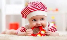 خوردن اجسام خطرناک چه بلایی بر سر کودک می‌آورد؟ + فیلم