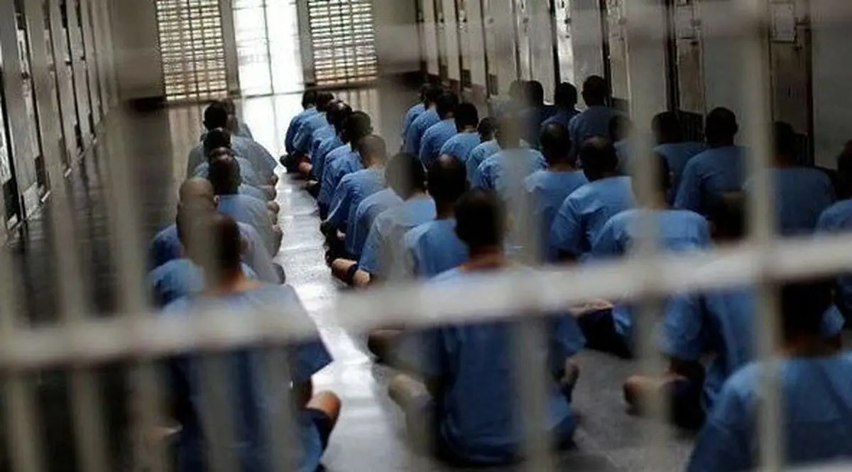 آمار زندانیان کمتر از ۲۰۰ هزار نفر است
