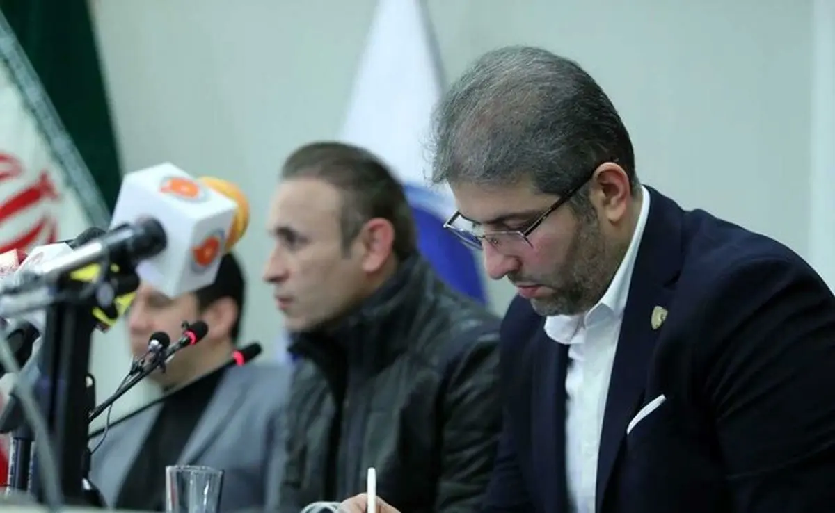 حمیداوی: به فرودگاه می‌رویم و پشت سر استقلال و پرسپولیس آب می‌ریزیم!