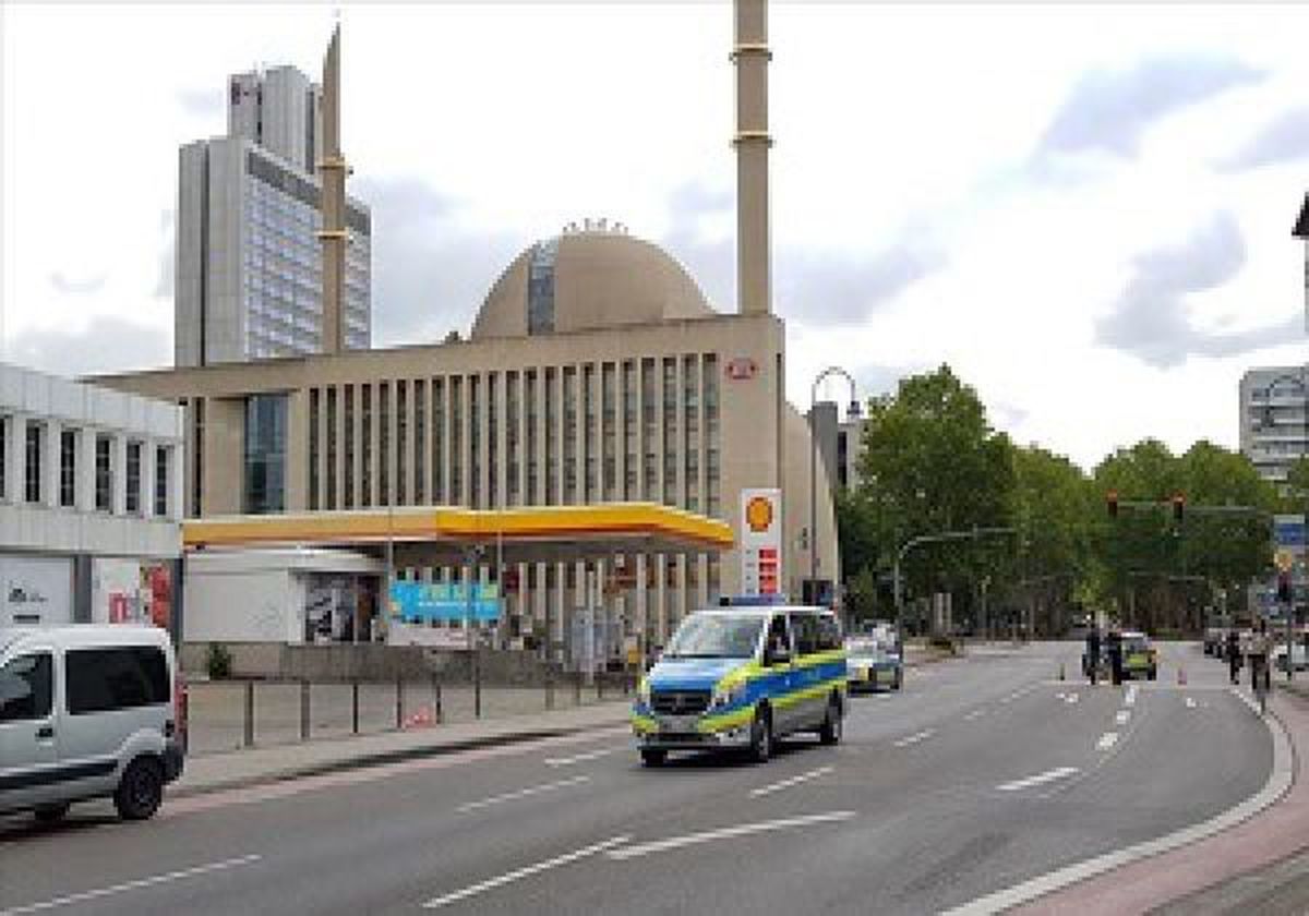 تخلیه بزرگترین مسجد کلن آلمان در پی تهدید به بمب‌گذاری