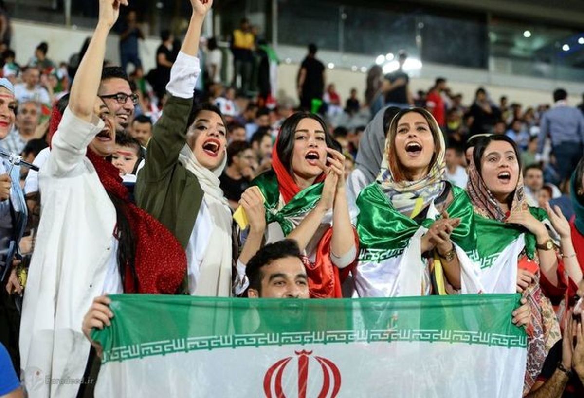 پایان مهلت فیفا برای حضور بانوان در ورزشگاهها/ خطر جدی است