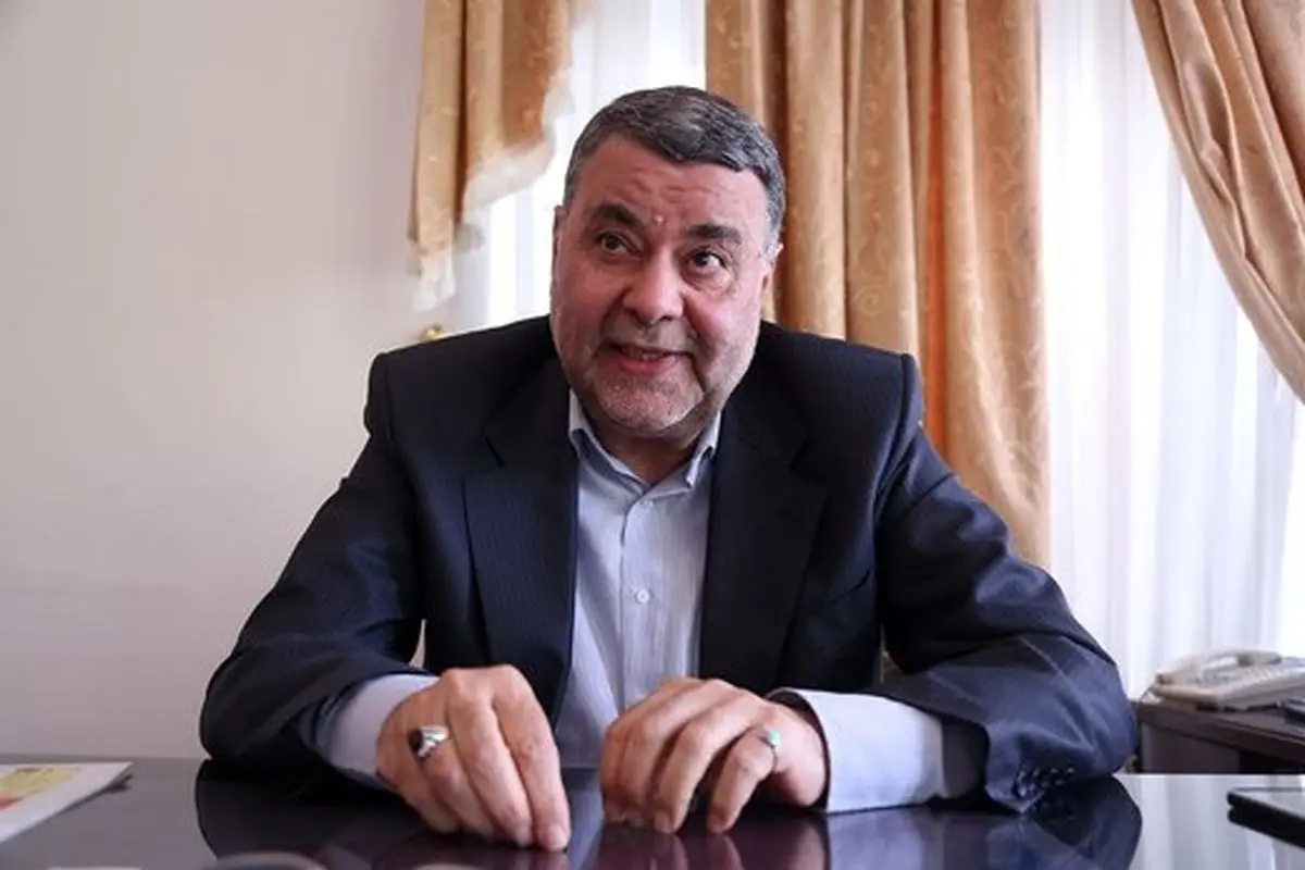 انتقاد صریح محمد صدر از تعطیلی یک ماهه مجمع تشخیص/مجمع آن‌گونه که باید فعال نیست/برخی اعضا دارای تفکر خاص هستند