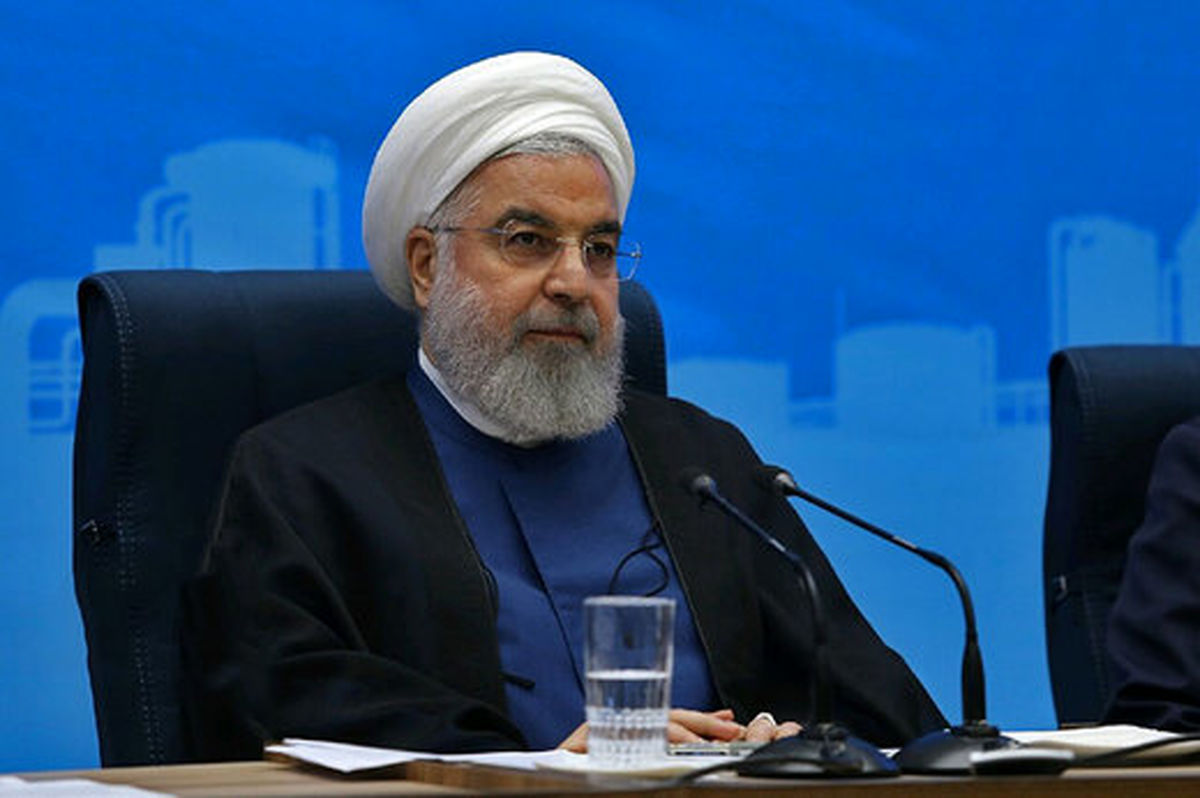 روحانی: فضای مجازی روزانه به مسئولین نمره می‌دهد