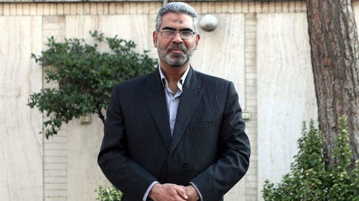 بانک مرکزی تعیینکننده نرخ ارز است / 600 صرافی جزء زیر نظر این بانک فعالیت میکنند