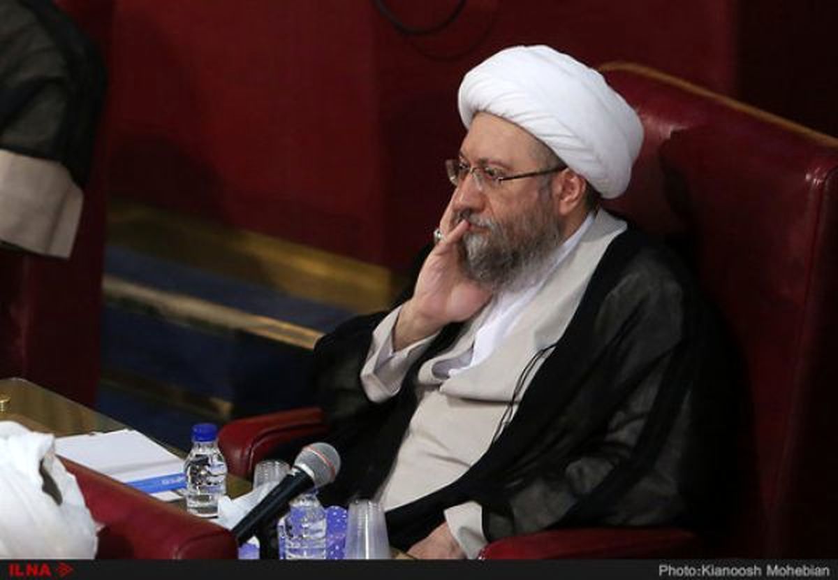 پایداری‌ها و احمدی‌نژاد‌ی‌ها در شبکه افق، با آملی لاریجانی تسویه حساب سیاسی کردند؟