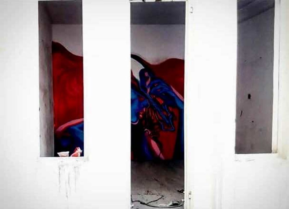 روایتی از ترس و امید / گفت‌وگو با دختری که روی دیوارهای شهر نقاشی می‌کشد