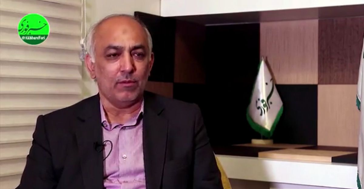 دکتر عارف هنوز هم یک چهره سیاسی نیست / مهمترین کار واعظی حفظ فاصله بین اصلاحطلبان و شخص رییسجمهور است/ نمیدانم جهانگیری در دولت چه میکند/ حوادث دی 96 شوک برای اصلاحطلبان بود