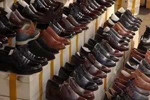 تولید سالانه ۱۶۰ میلیون جفت کفش دست دوز در کشور/ کفش دست‌دوز ایرانی مستعد صادرات
