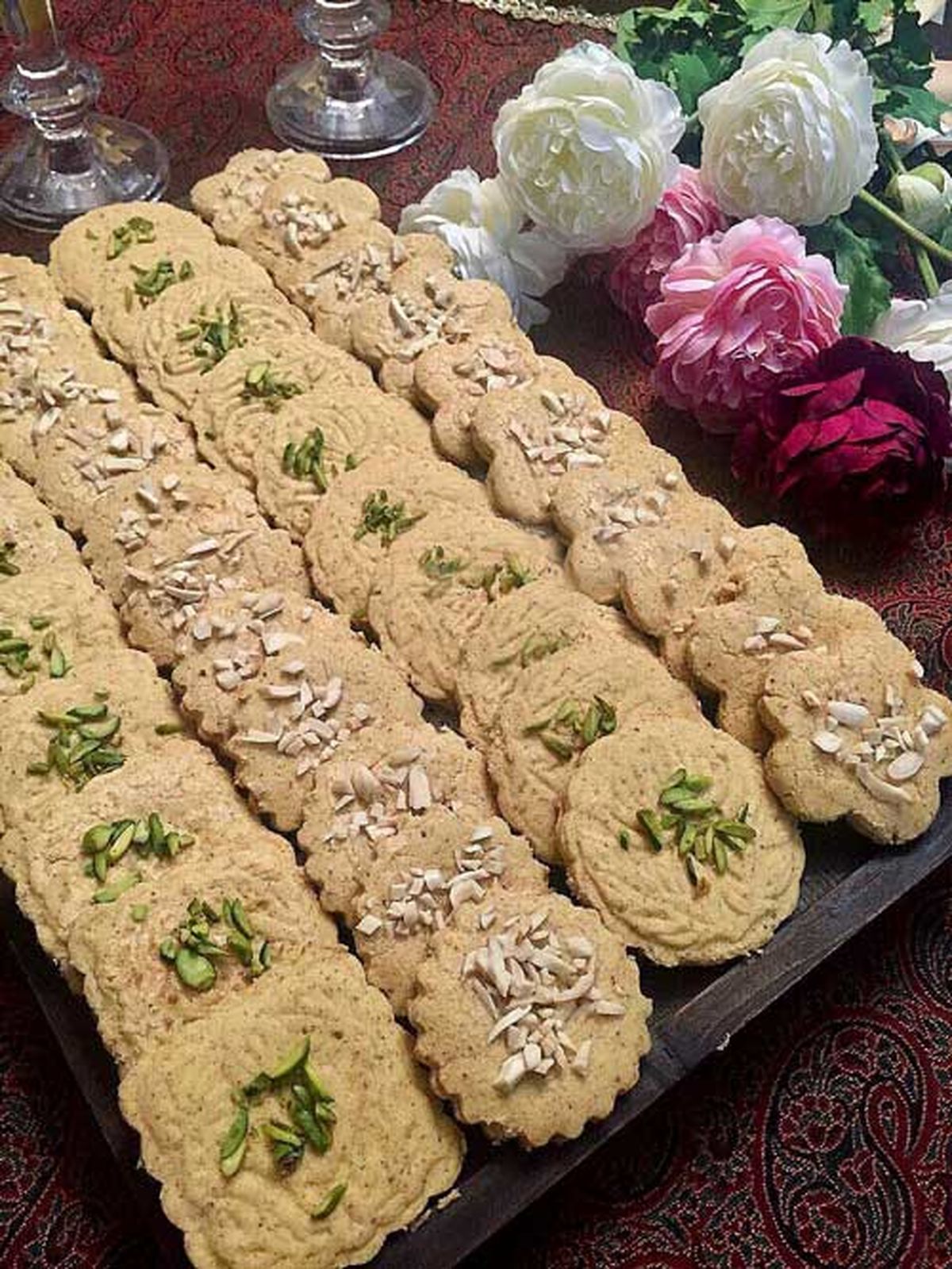 طرز تهیه سابله بادام شیرینی عید ترد و خوشمزه و مقوی