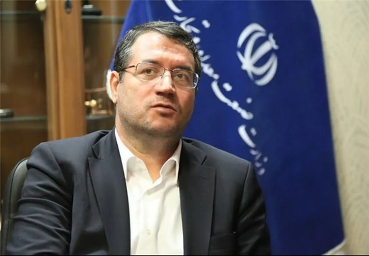 وزیر صنعت، معدن و تجارت: خودروسازان اجازه پیش‌فروش ندارند