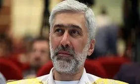 دریادار رستگاری: ساخت تسلیحات دفاعی نتیجه استعانت از قرآن است