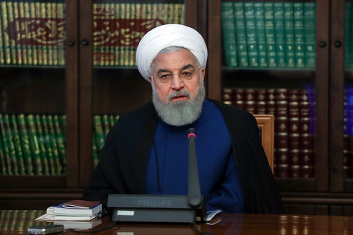 روحانی: باید ظرف چند سال برای کارمندان واحد مسکونی ایجاد کنیم