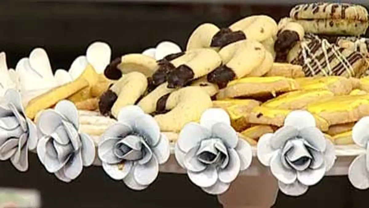 طرز تهیه شیرینی نعلی (شیرینی مخصوص عید نوروز)