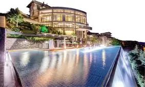 روزنامه اطلاعات: باستی هیلز لواسان واقعیت اقتصاد غیرشفاف، رانتی، زیرزمینی و دلال و سوداگر پرور کشور است / در بورلی هیلز آمریکا، اگر مالک یک کاخ مالیاتش را نداده و یا پولشویی کرده باشد، پدرش را در می‌آورند