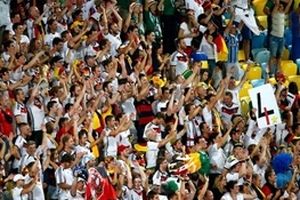 روس‌ها برای داغ شدن جام جهانی، مشوق ایرانی استخدام می‌کنند!