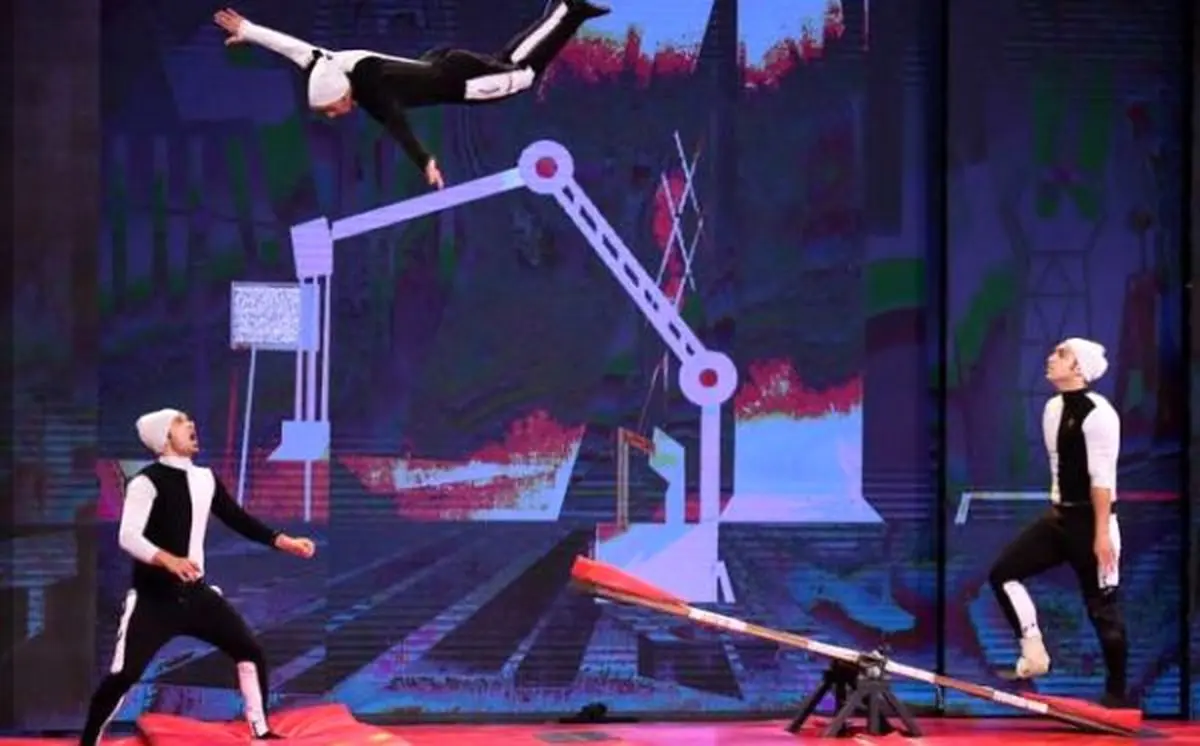 گروه ریکو، شب گذشته در برنامه سوم از مرحله نیمه‌نهایی عصرجدید مخاطبان را هیجان‌زده کردند