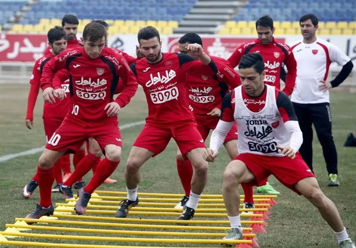 پرسپولیس با ۲۰ بازیکن به اردو رفت