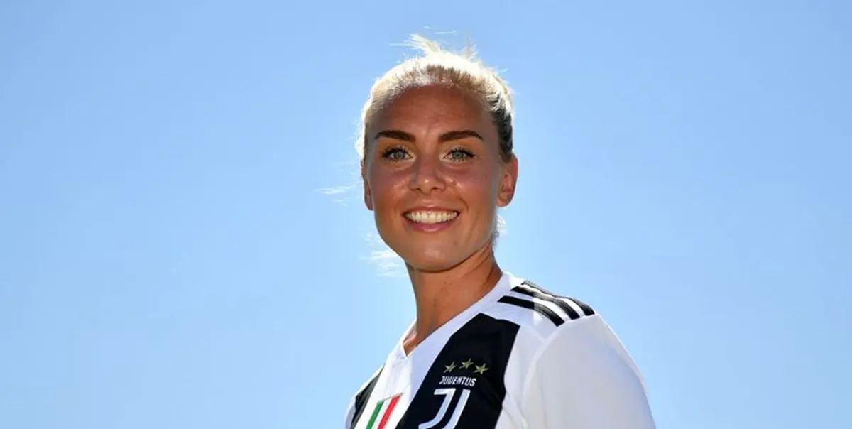 مصاحبه جنجالی یک بانوی فوتبالیست در مورد یووه و رونالدو!