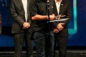 هومن سیدی همه جوایز را درو کرد