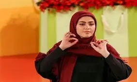 سلفی ریحانه پارسا با گلاب آدینه پشت صحنه یک نمایش