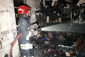 مهار آتش‌سوزی مهیب منزل مسکونی در مشهد + عکس