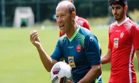 کالدرون خانه برانکو را نپسندید/مربیان پرسپولیس از هم جدا شدند