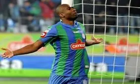 کارنامه گلزن کامرونی روی میز کالدرون؛ استقلالی سابق و رقیب طارمی!