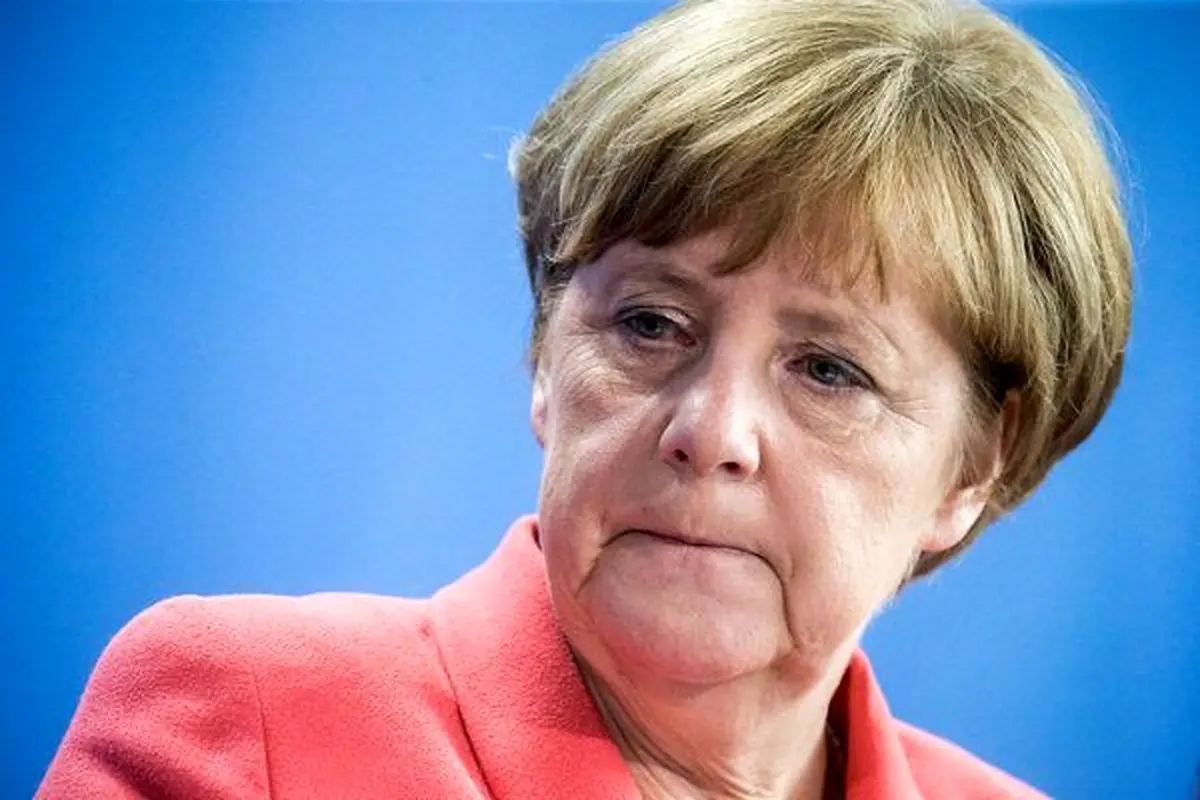 فیلم/ سومین لرزش آنگلا مرکل!