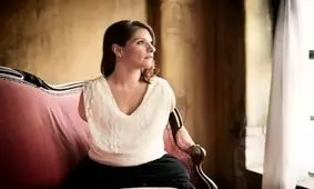 داستان اعجاب‌انگیز زندگی یک زن بی دست و پا