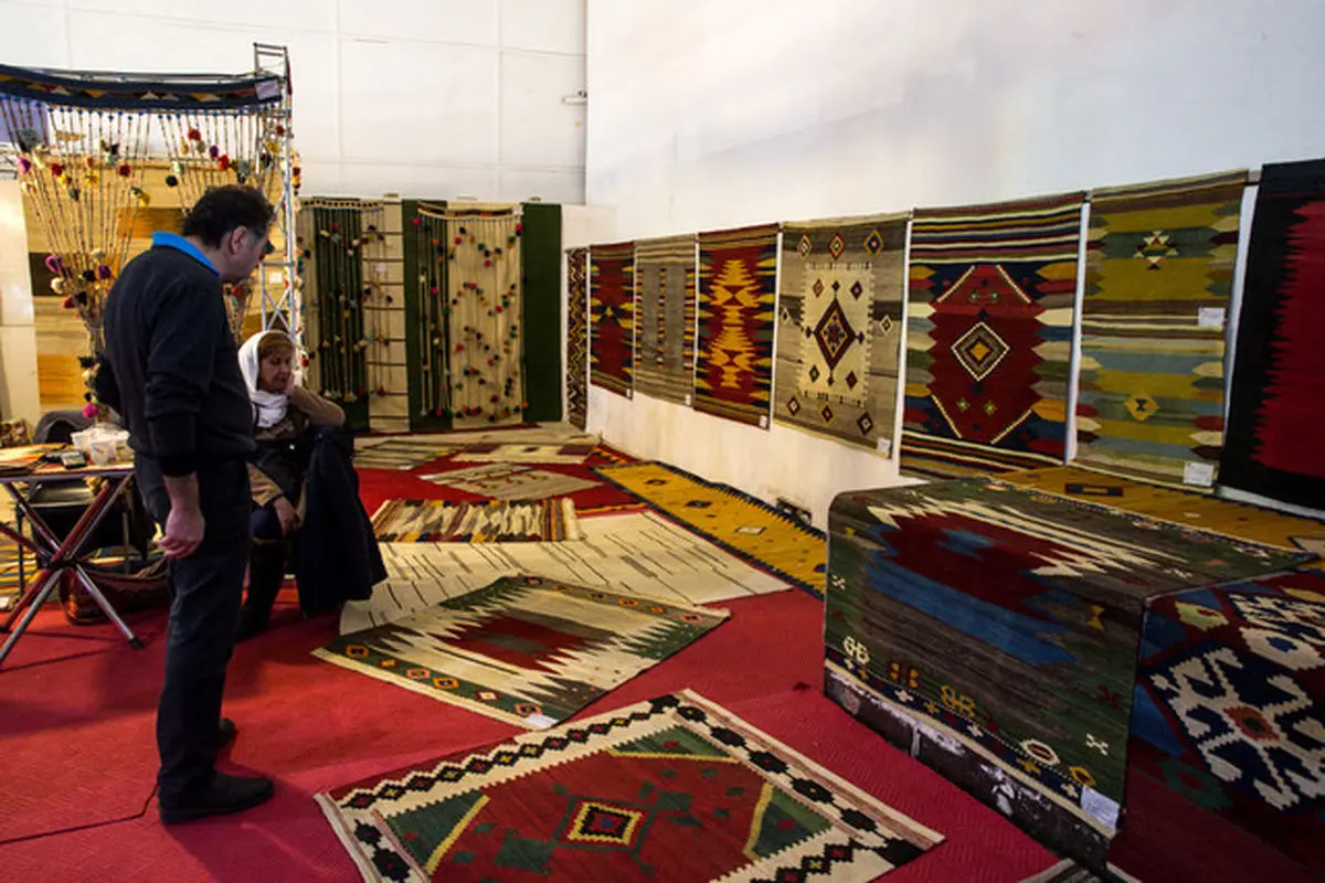 بازدید معاون رییس‌جمهور از صنایع دستی کهگیلویه و بویراحمد