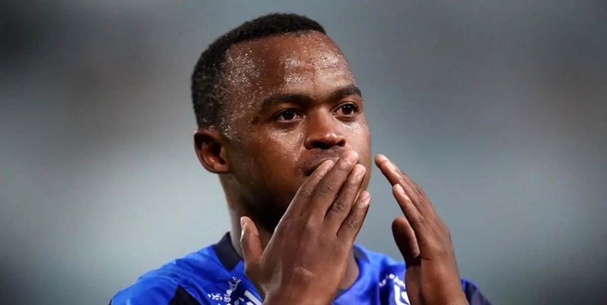 شفر رفتار خطیر را با پاتوسی تلافی کرد/ دور زدن استقلال به سبک هافبک آفریقایی