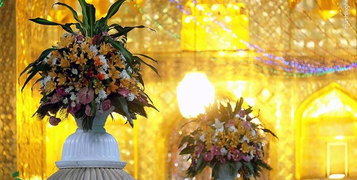 گلآرایی حرم امام رضا(ع) با ۲۵۰ هزار شاخه گل/ آستان قدس هزینهای نمیکند