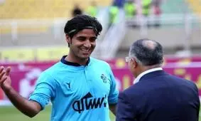 سجاد مشکل‌پور لژیونر فوتبال ایران در ویتنام شد