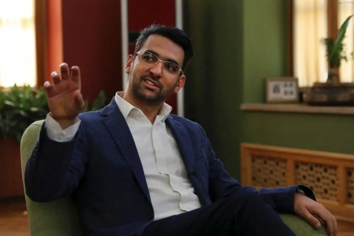 آذری جهرمی در گفتگو با آسوشیتدپرس: دسترسی ایرانی‌ها به "توییتر" ضامن امنیت ملی است / معتقدم باید تلاش کنیم همه ایرانیان به این شبکه دسترسی داشته باشند