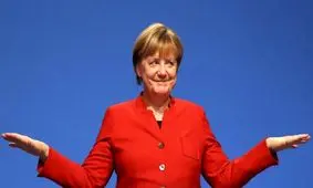 آنگلا مرکل هنگام لرزیدن با خود چه زمزمه می‌کرد؟