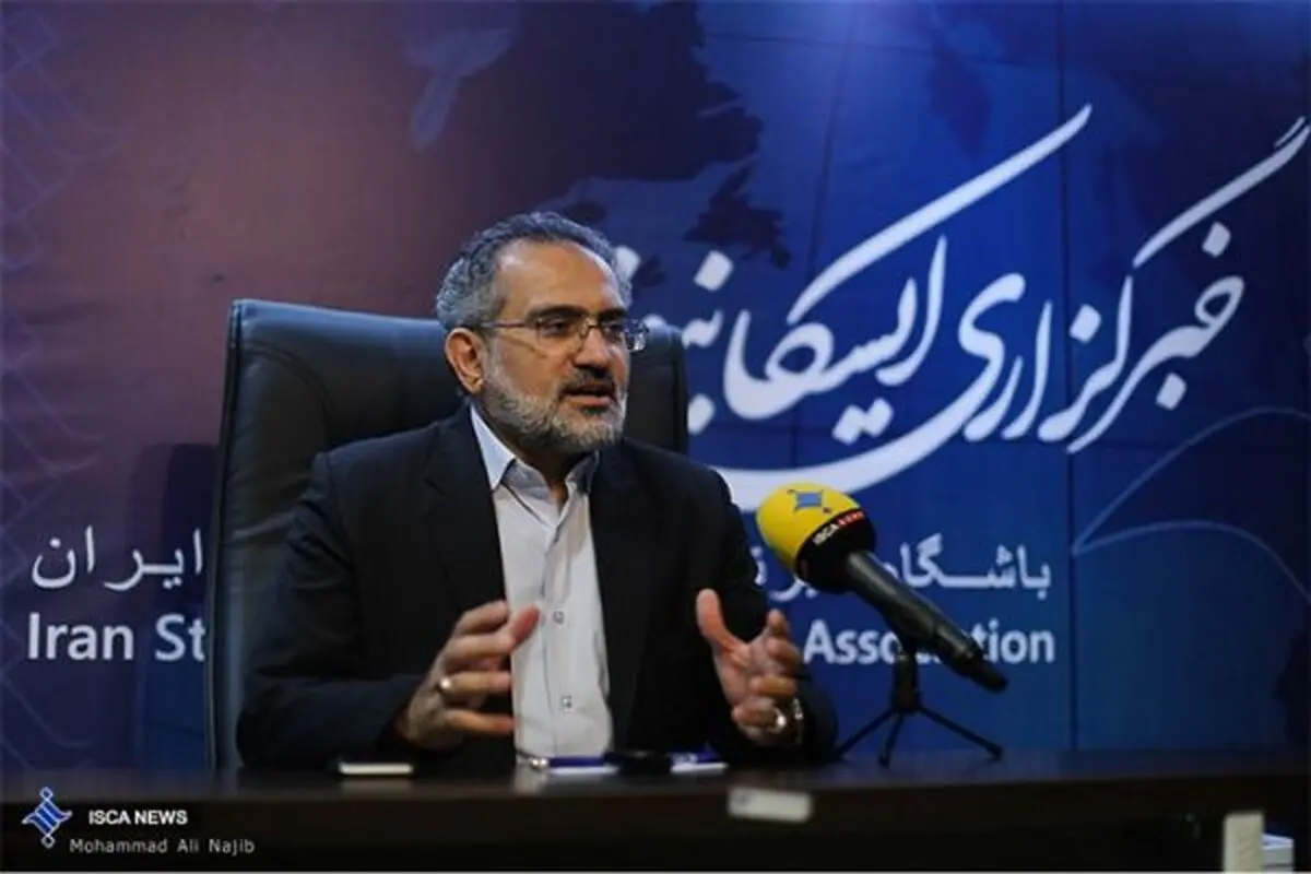 دانشجویان در فتنه 78 ابزار دست تندروها شدند