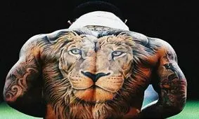 خالکوبی مانع صدور گواهینامه نمی‌شود / رئیس مرکز معاینات پزشکی ناجا: وجود رفتارهای پرخطر نیازمند بررسی در کمیسیون اعصاب و روان است / کدام بیماری‌های روحی مانع پشت رل نشستن می‌شود؟