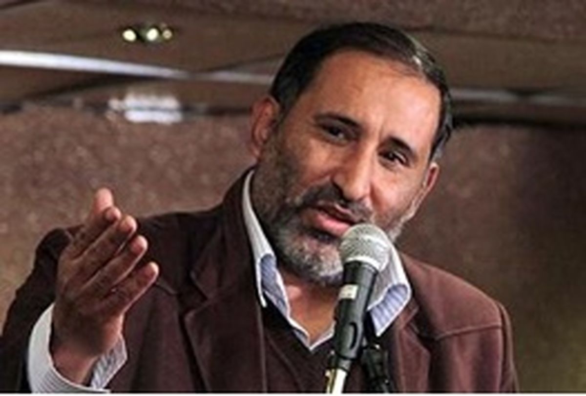 سهم بزرگ احمد عزیزی در شعر انقلاب/ علیرضا قزوه از یار قدیمی خود میگوید