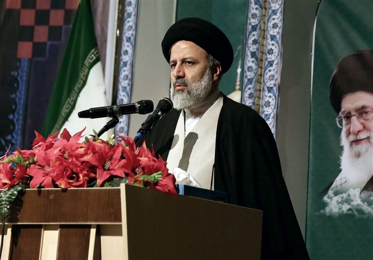 دعوت نخبگان شیراز از آیت الله رئیسی برای حضور در انتخابات ریاست جمهوری ۹۶