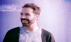 احساس یک بازیگر نسبت به خدمت سربازی روی صحنه