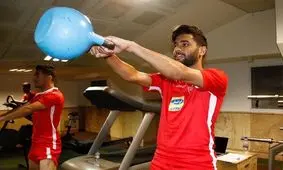 «شماره ۱۰»پرسپولیس روی لبه تیغ!/ کالدرون تصمیم نهایی را می گیرد