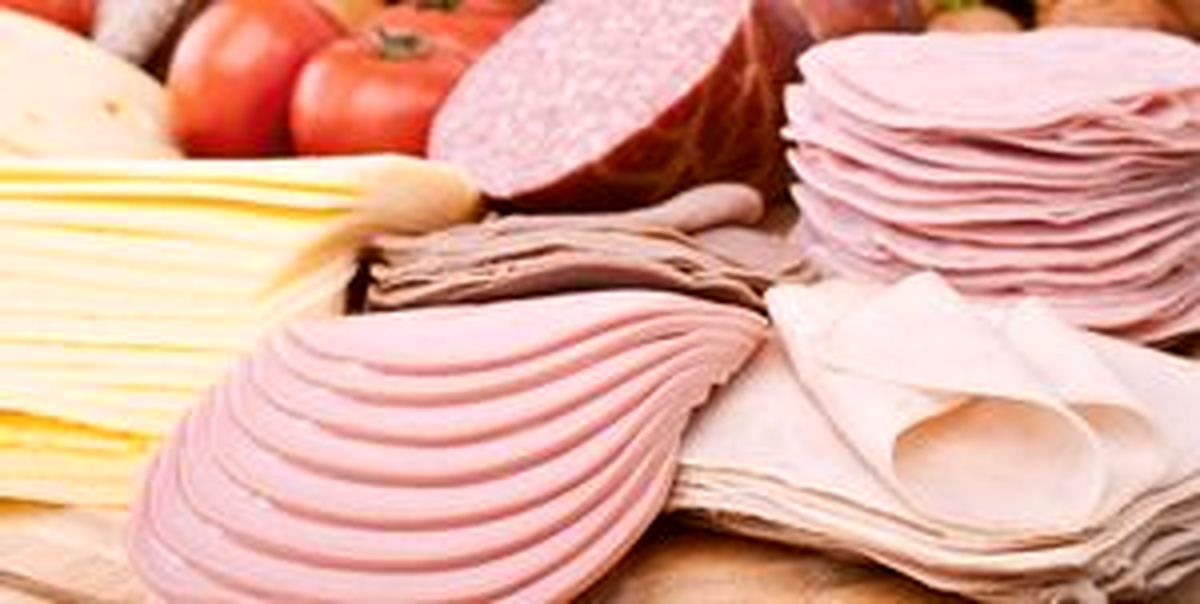 ماجرای فروش کالباس خوک در مشهد +سند