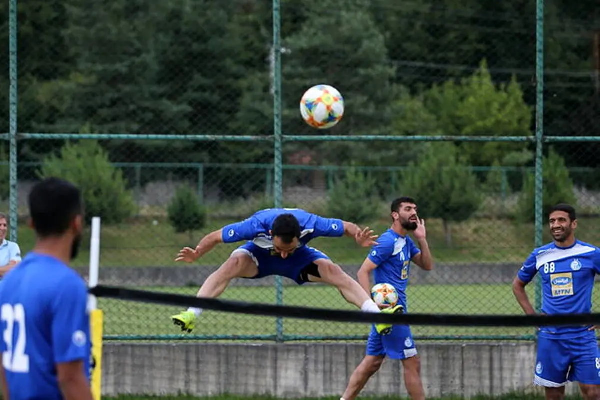 برخورد دوگانه فدراسیون فوتبال با اردوهای خارجی/ خون آسیایی‌ها رنگین‌تر است؟