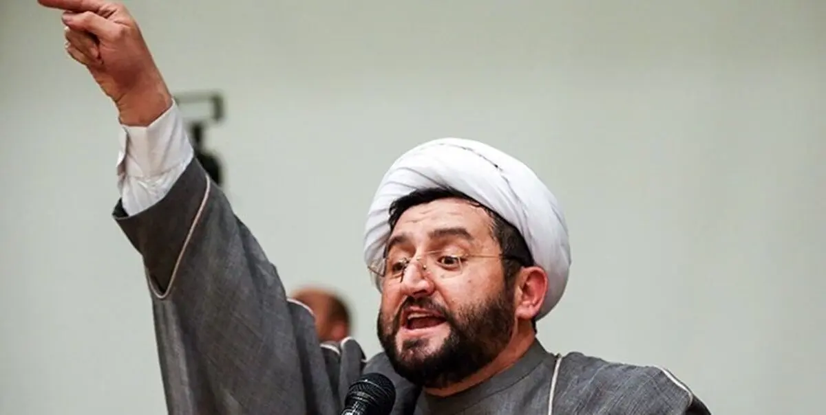 فومنی: در حال شناسایی افراد برای کاندیداتوری مجلس در استان‌ها هستیم