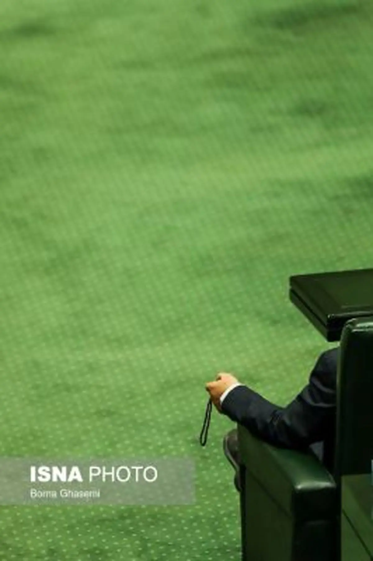 تصاویری از جلسه امروز مجلس/ از پای شکسته محجوب تا تعدد گعده‌های نماینده‌ها