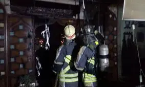 حریق گسترده در مجتع تجاری بلوار کوهک