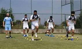 استقلال به دروازه‌بان نیاز دارد/ قهرمانی دور از دسترس نیست